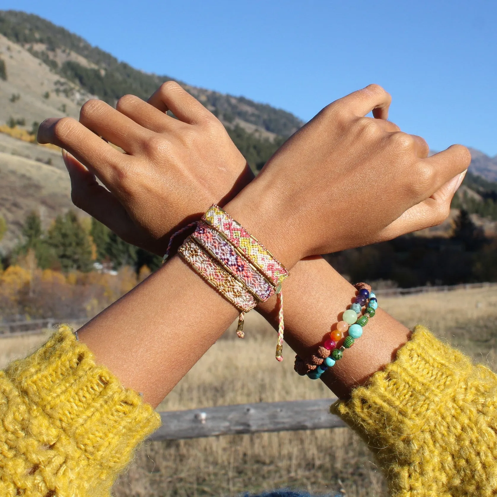 Bali Friendship Bracelet - Sand Dollar