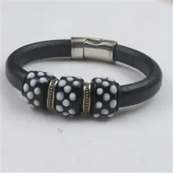 Black and White Leather Bracelet for a Woman