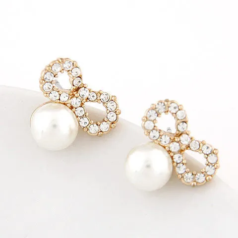 Brincos Simulated Pearl Earrings for Women Crystal Boucle d'oreille Femme Butterfly Fashion Jewelry Stud pendientes bijoux