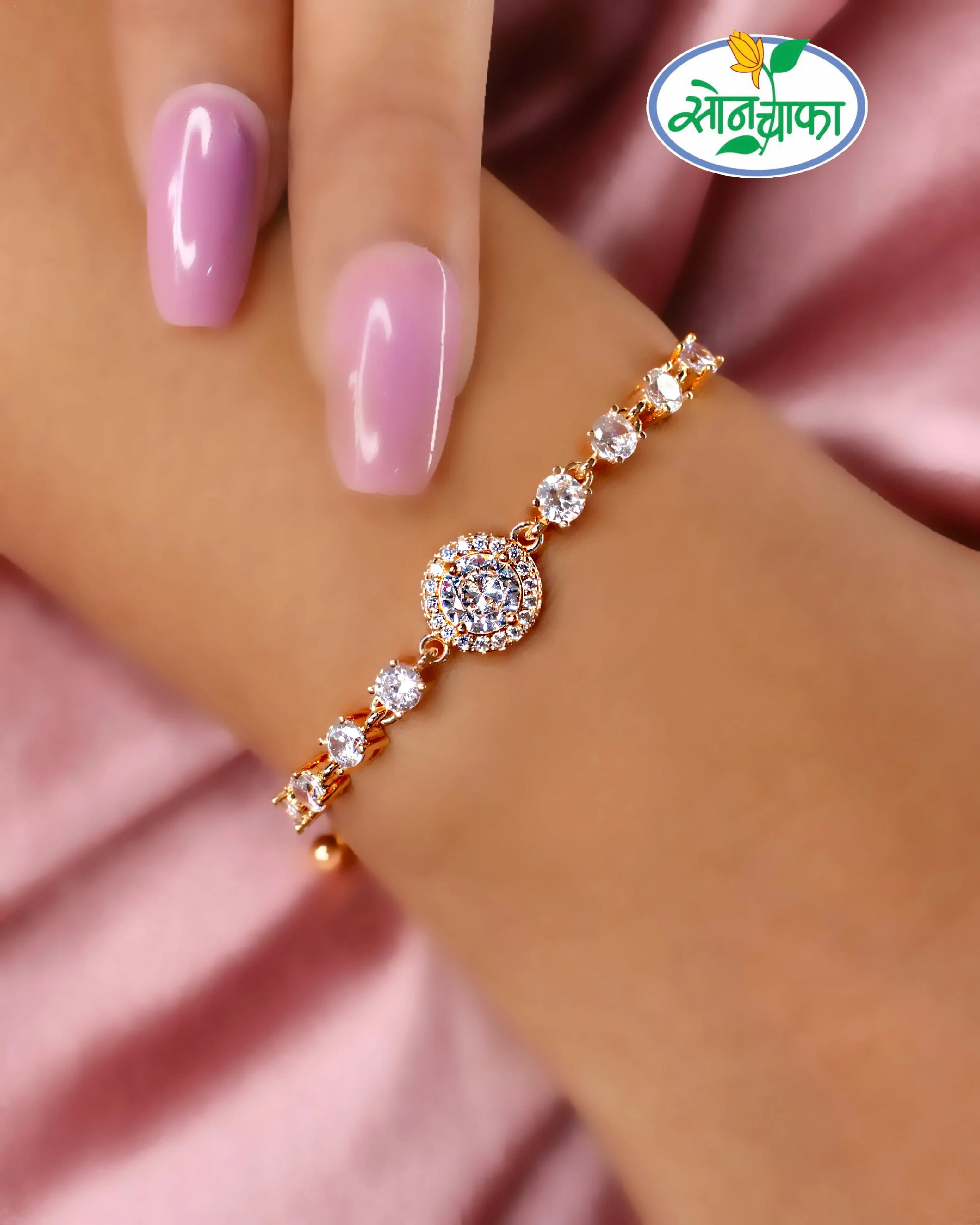 CHIC & FANCY DIAMIOND BRACELET