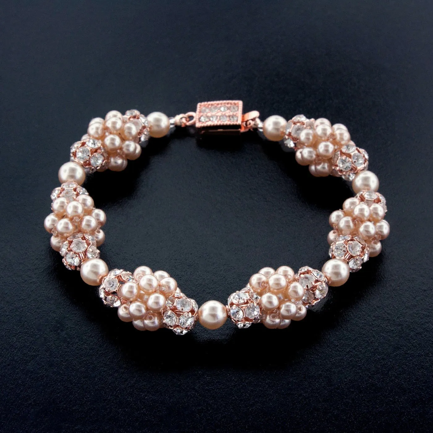 Clustered Pearl Bracelet