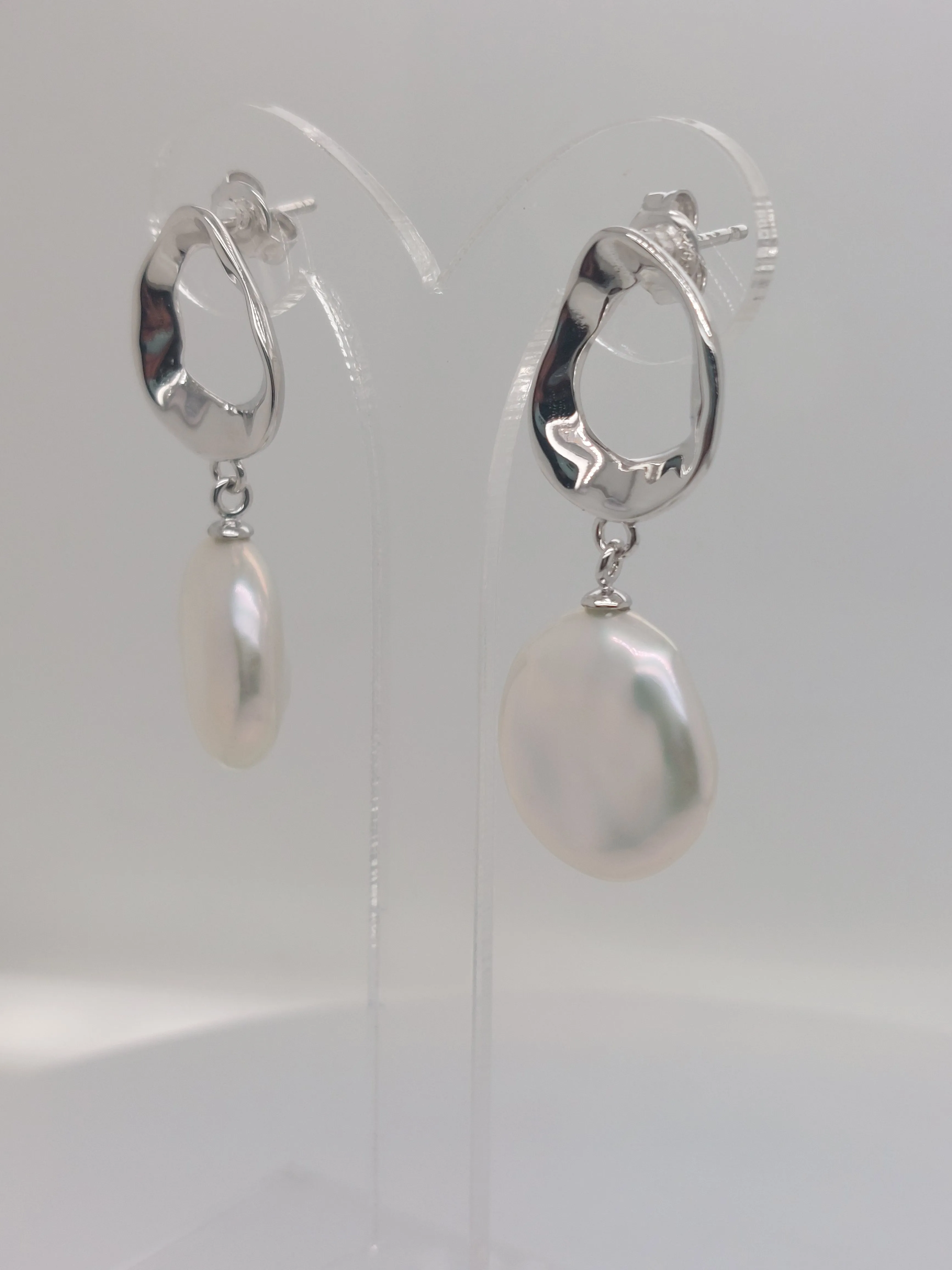 Coin Drop Pearl Earrings