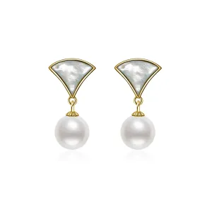 Elegant Freshwater Pearl Earrings WE00569