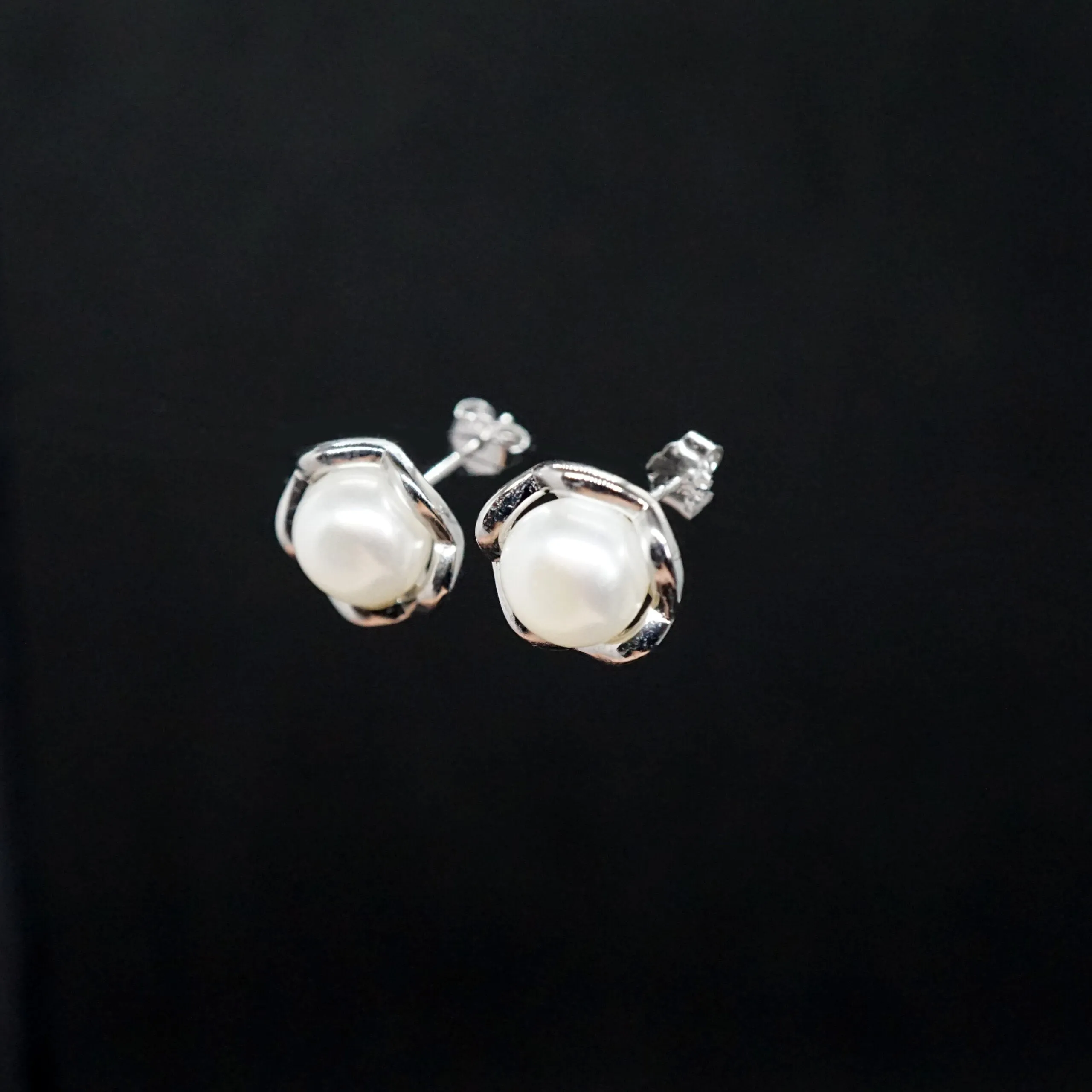 Emilia X - Genuine Freshwater Pearl and Irregular Circle Stud Earrings in Sterling Silver