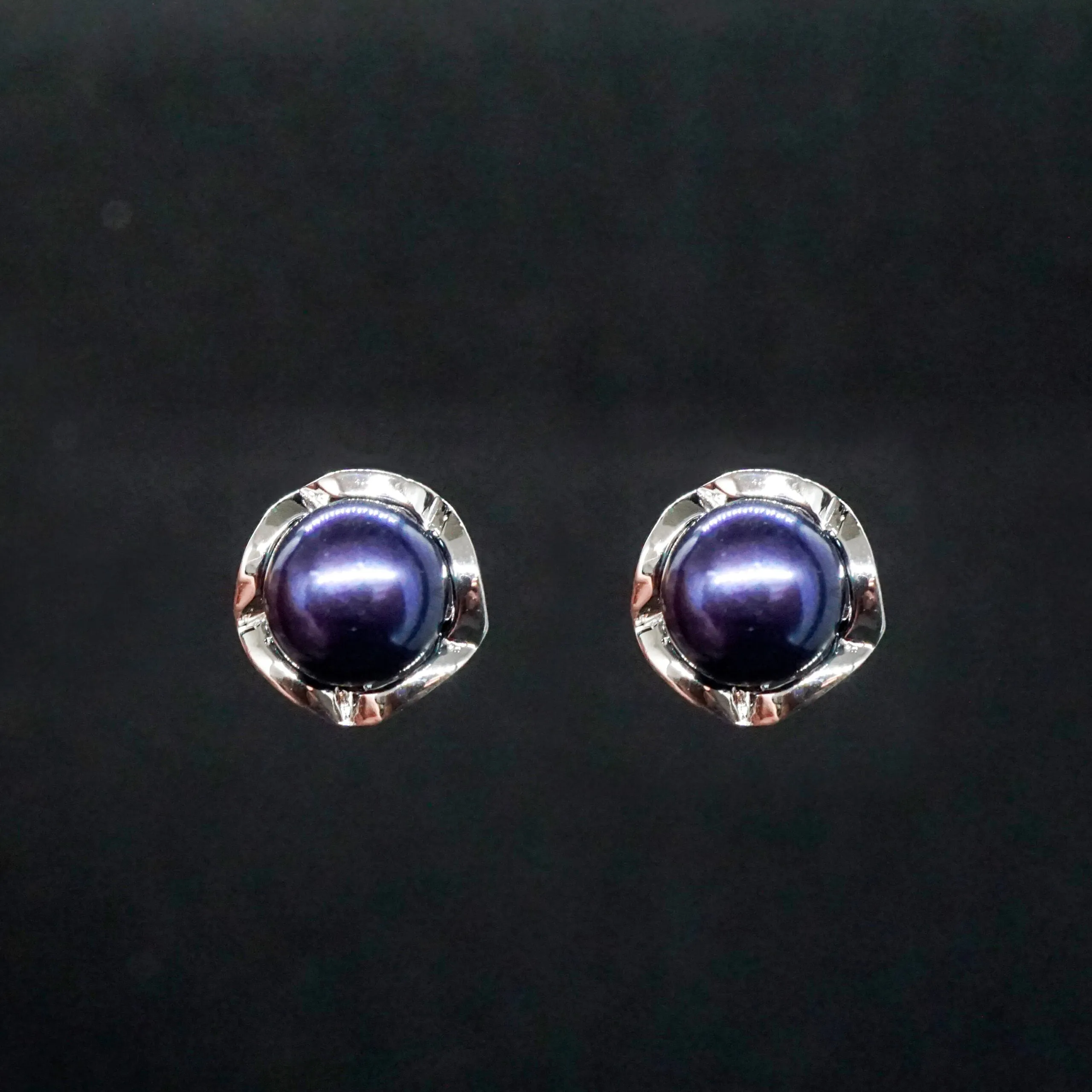 Emilia X - Genuine Freshwater Pearl and Irregular Circle Stud Earrings in Sterling Silver