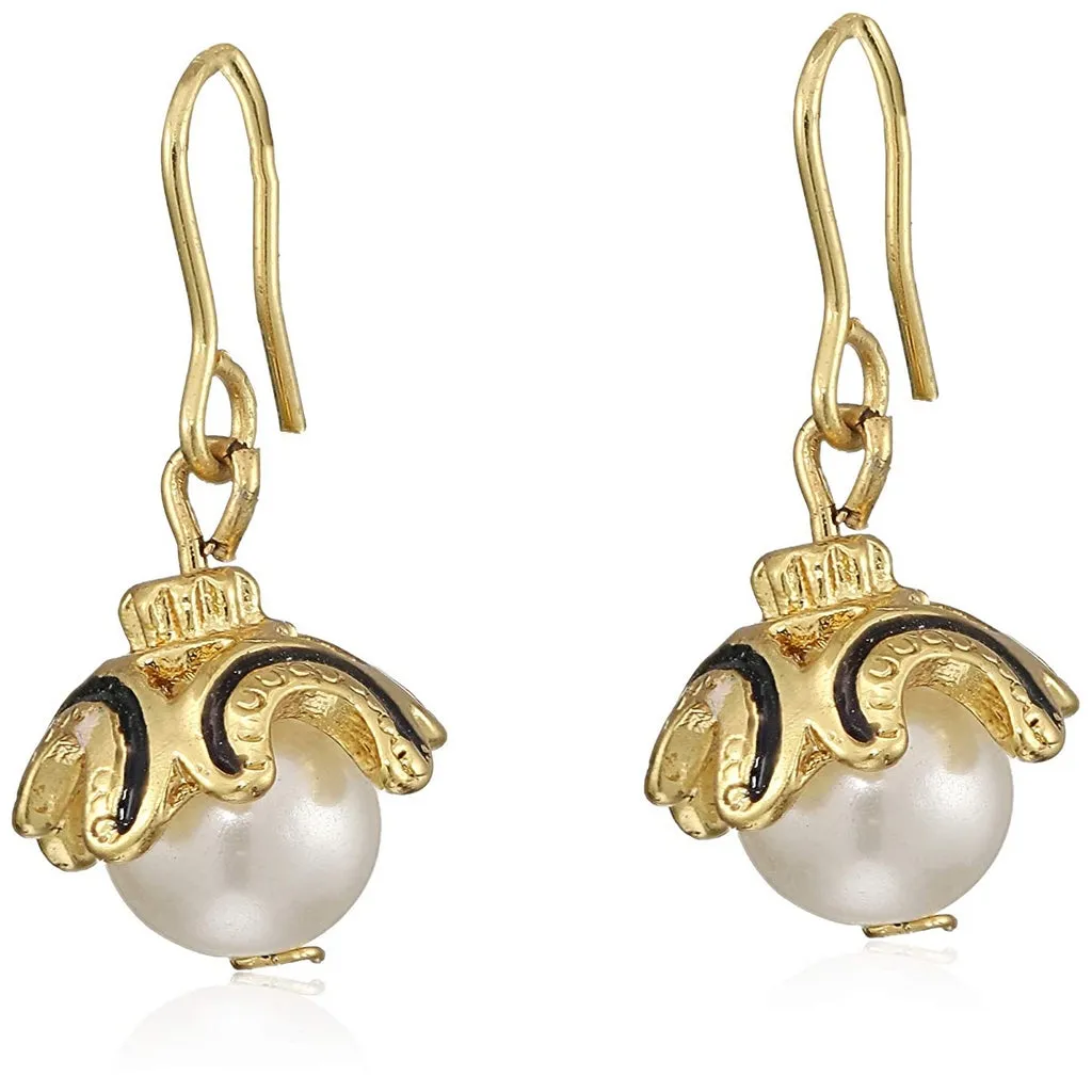 Estele Pearl Gold Plated Elegant Pendant Set