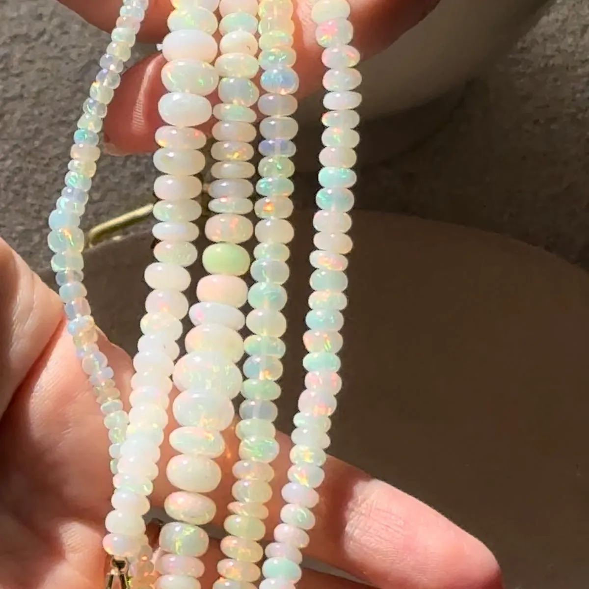 ETHIOPIAN OPAL CANDY BEAD NECKLACE (4.5MM BEADS) (WHITE)