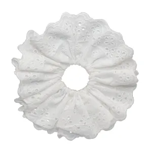 Eyelet Scrunchie in Daffodil