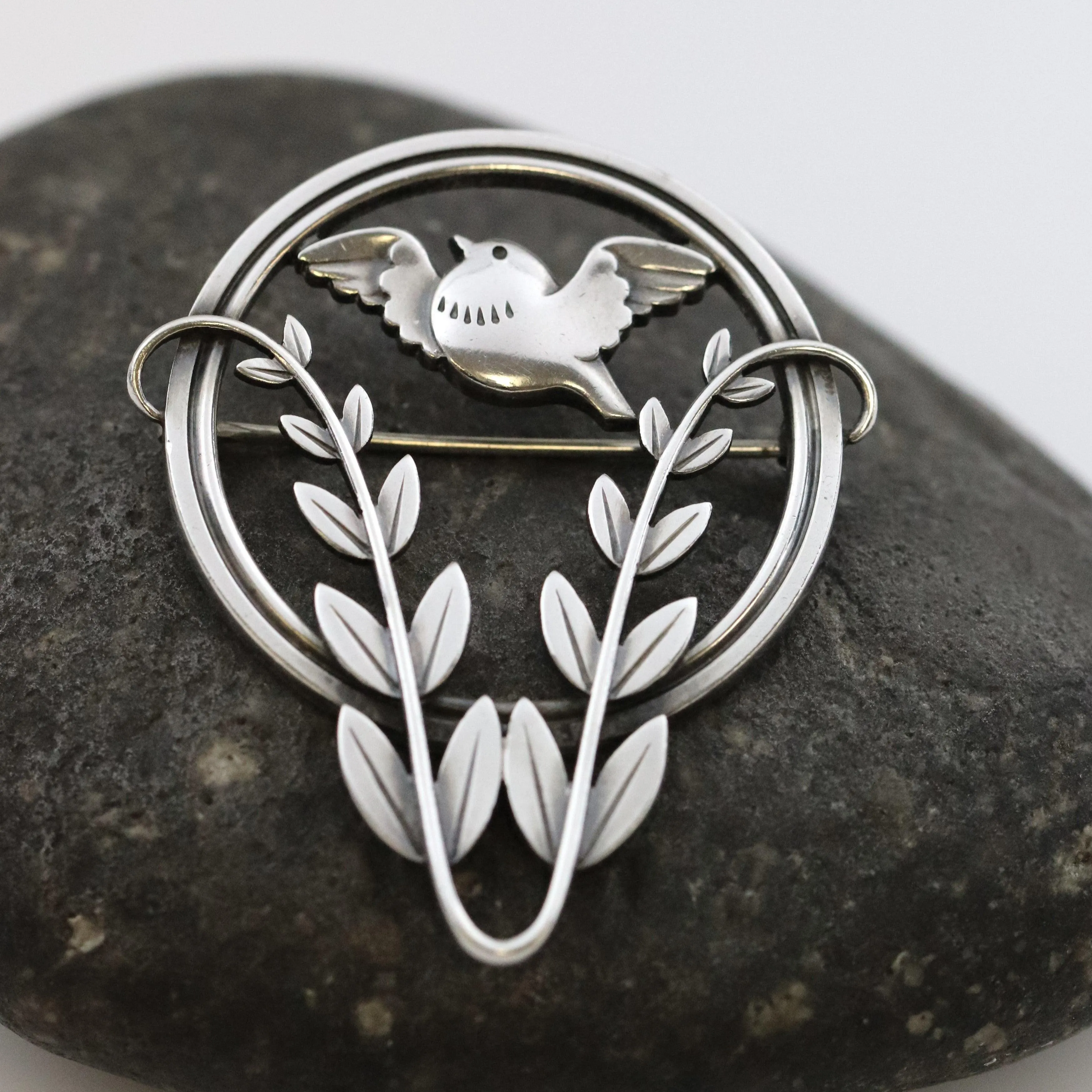 Georg Jensen Jewelry | Chubby Bird and Vine Brooch 258