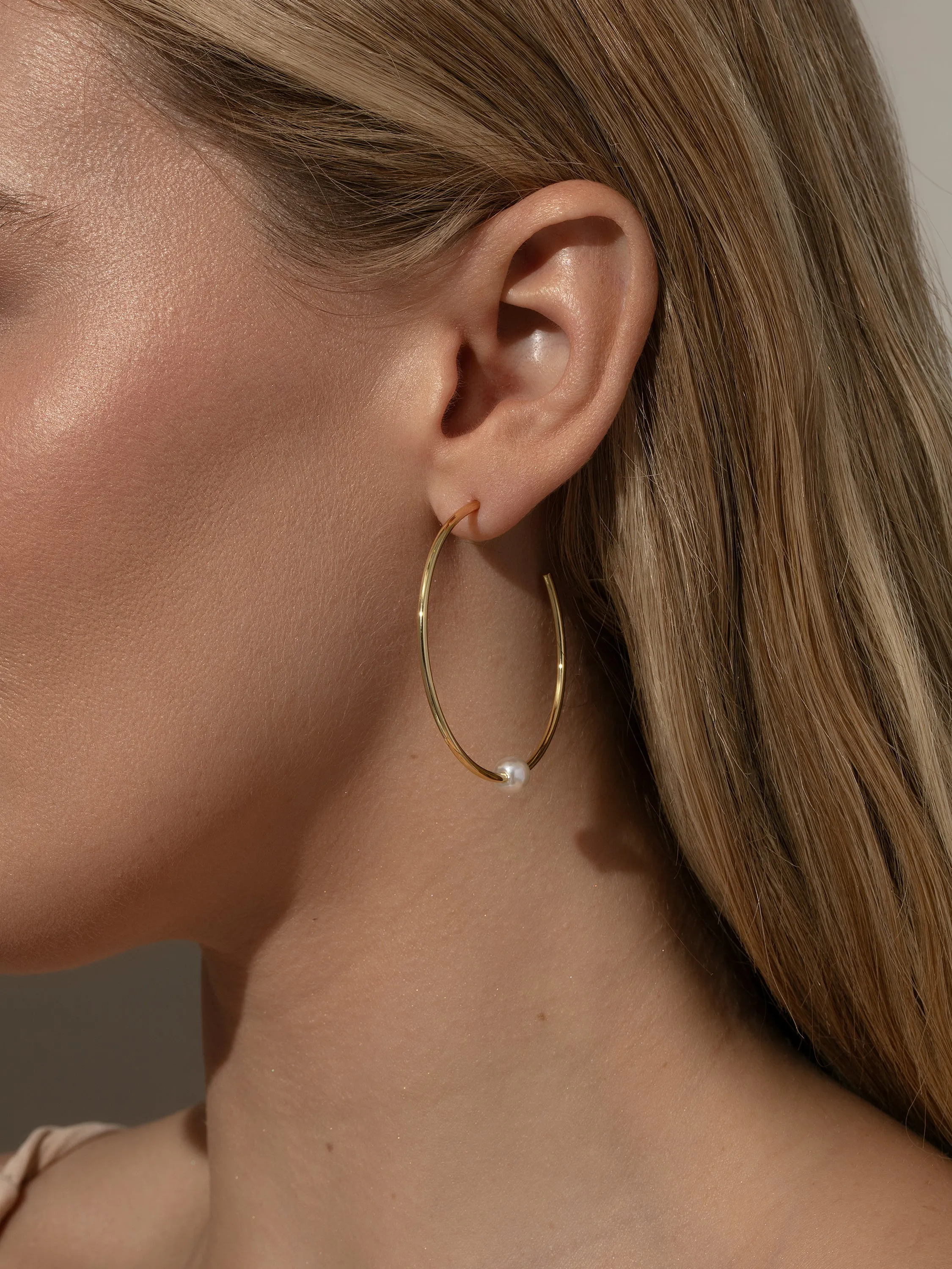 Grace Pearl Hoop Earrings