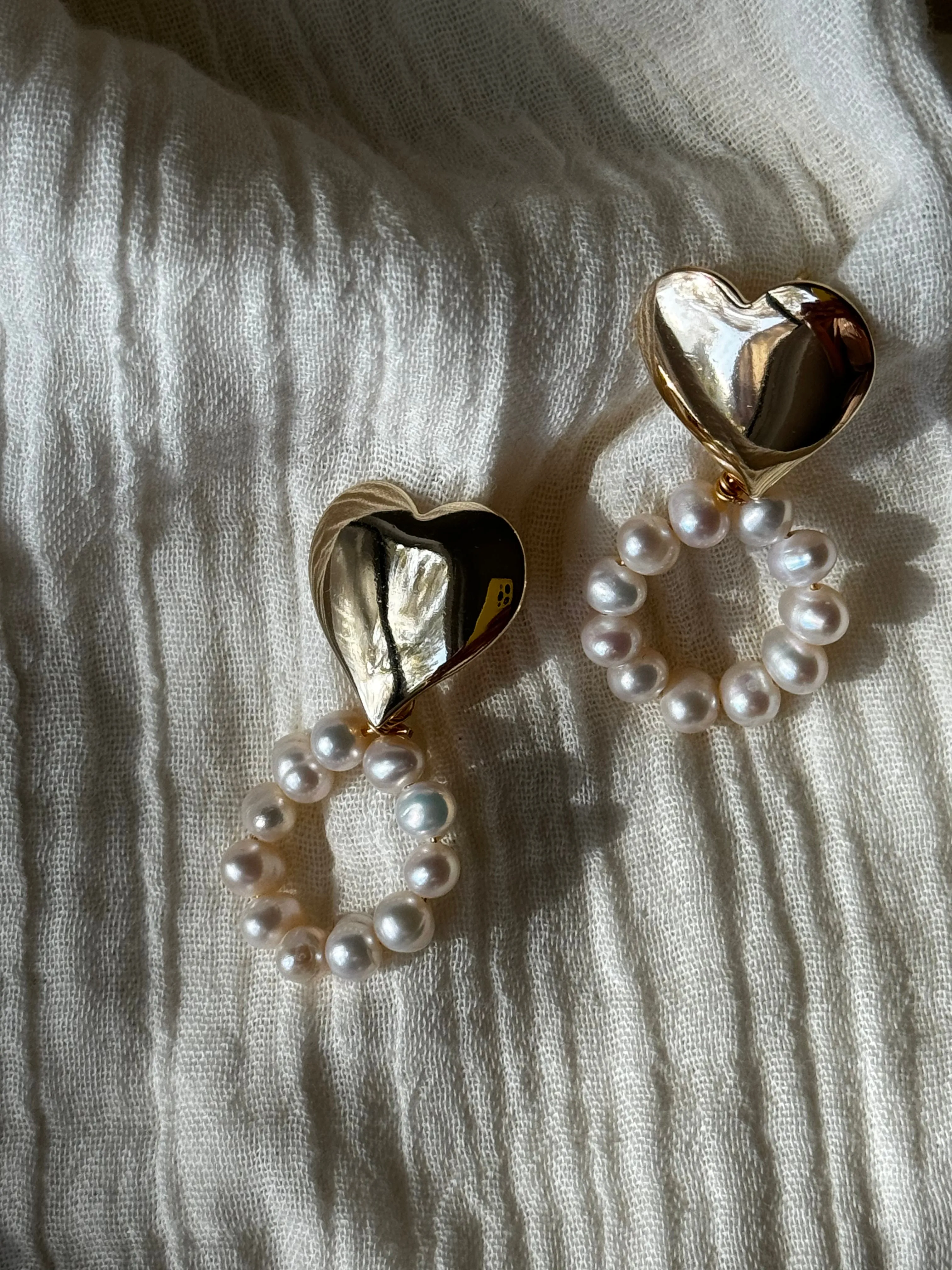 Pearl drop big heart earrings