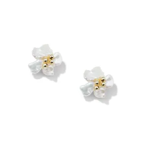 Remi Fleur Pearl Stud Earrings