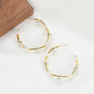 Shell Pearl Hoop Earrings in 18k Gold Vermeil