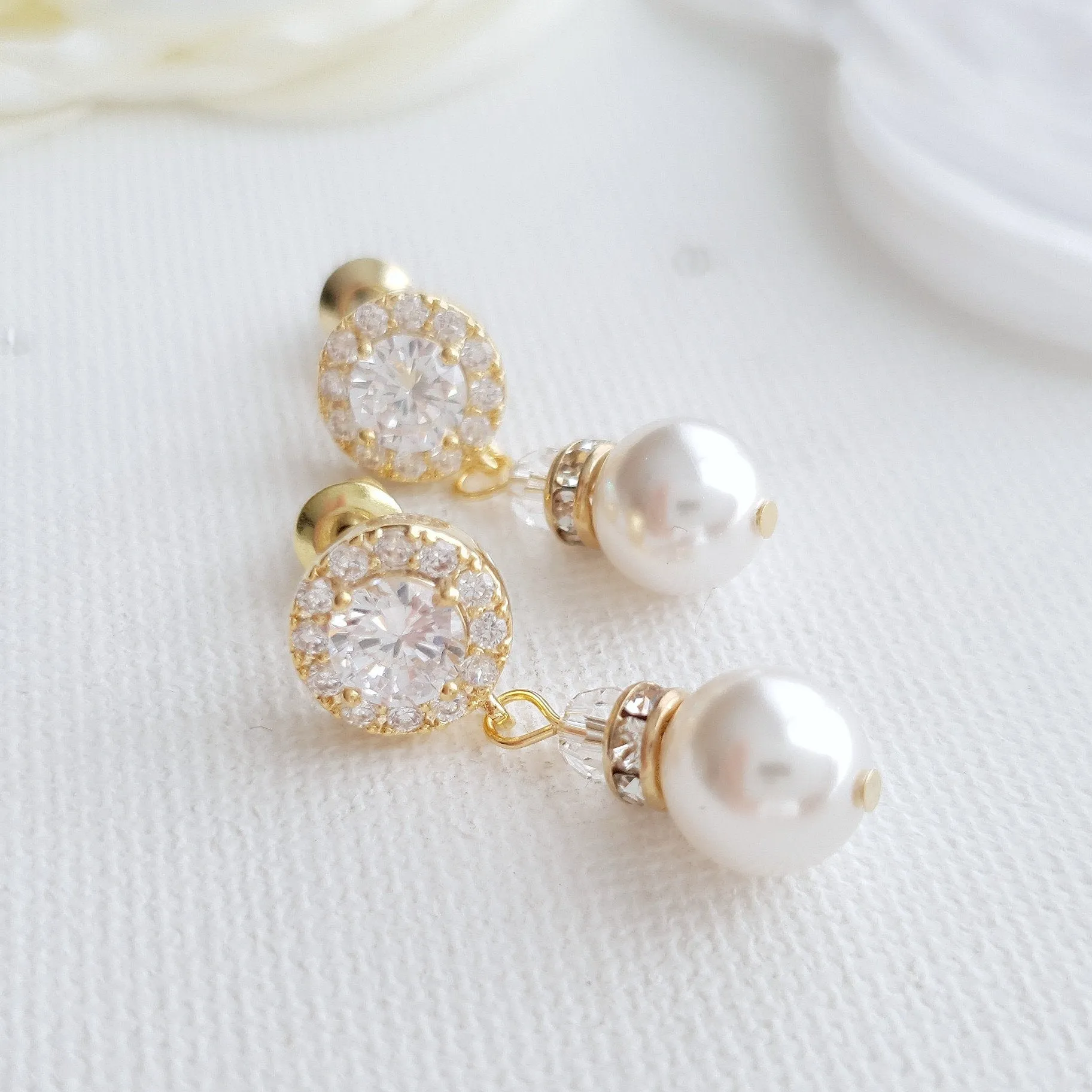 Simple Gold Pearl Earrings- Bronte